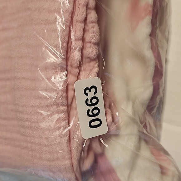 Aden by Aden Anais cotton muslin sleep sack Pink butterfly M 6-12 Bonus blanket - Picture 6 of 6